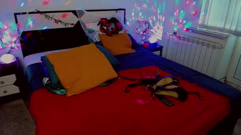 Meagan online show from October 30, 7:11 am