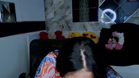 Snapshot of mistress_meryem chatting on October 15, 12:24 am mistress_meryem online show from October 15, 12:24 am