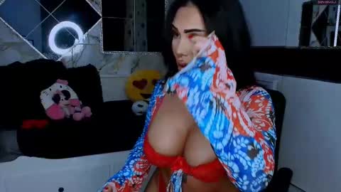 Snapshot of mistress_meryem chatting on September 26, 11:34 pm mistress_meryem online show from September 26, 11:34 pm