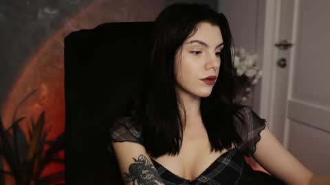 Snapshot of mistress_rochelle chatting on February 2, 5:26 pm Miss Rochelle online show from February 2, 5:26 pm