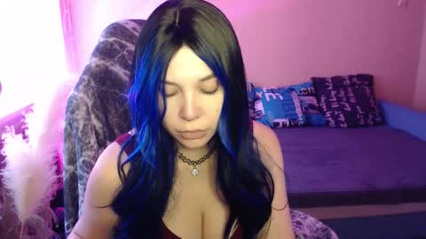 Miss Bailey online show from November 1, 1:15 pm