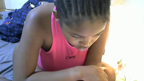 misty_shee online show from February 25, 6:58 am