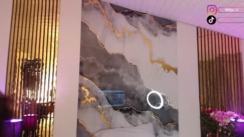 Mtica Brennet online show from March 31, 5:40 am