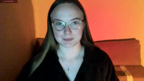 Miya online show from October 24, 5:53 pm