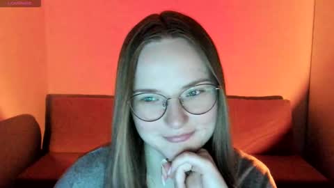 Miya online show from December 15, 5:51 pm