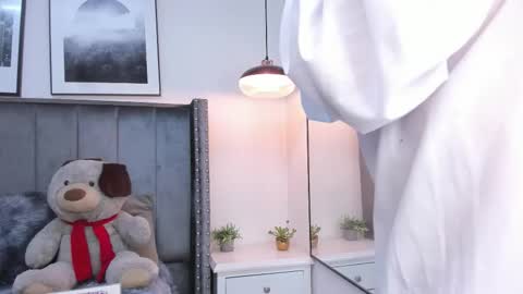 miyu_komori online show from March 28, 8:30 pm