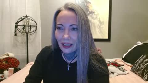 MizXtrix online show from September 25, 9:19 am