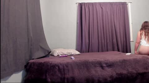 MizzKittay online show from January 2, 10:16 am