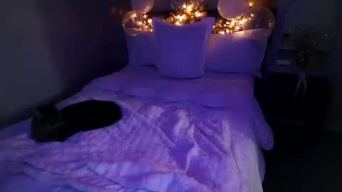 Angel online show from February 20, 6:26 am