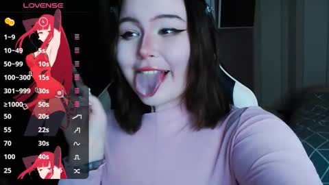 Hello Im Mo online show from December 19, 1:03 pm