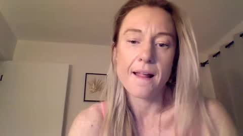 mockingbirds91 online show from March 25, 3:34 am