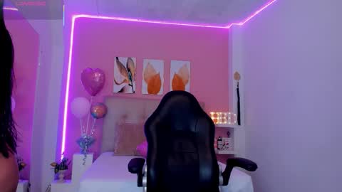    online show from February 23, 12:26 pm