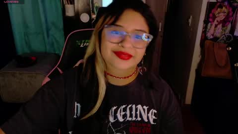 Molly online show from April 29, 6:16 am