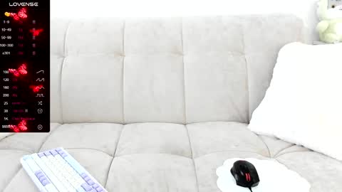 Snapshot of molly_sweetbaby chatting on March 1, 1:29 pm Ill tell you when were private online show from March 1, 1:29 pm