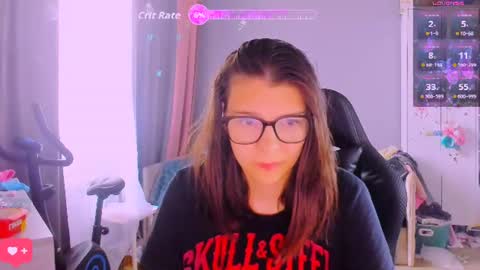  KIRA  online show from July 30, 4:24 am