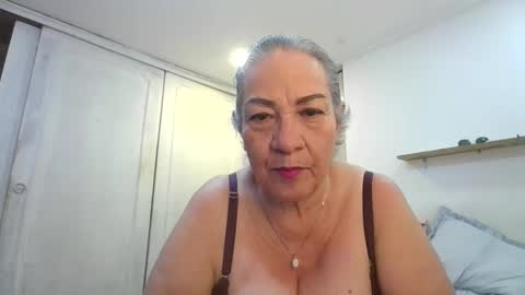 nativa online show from April 19, 3:17 am