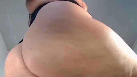 Sara online show from February 20, 2:10 am