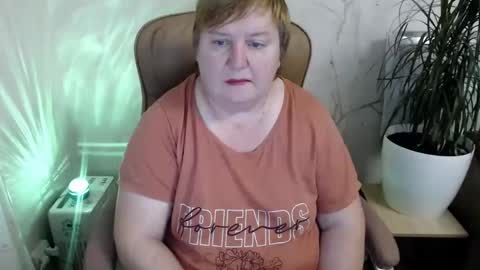 Mommy99X online show from December 8, 7:54 pm