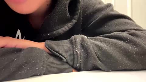 mommyyliyahh25 online show from November 6, 8:59 pm