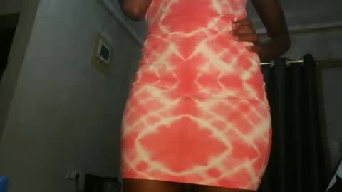 mona online show from February 25, 12:37 pm