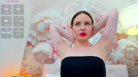 Mona online show from February 27, 2:06 pm