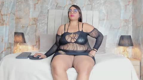 MONIC online show from February 1, 11:43 am