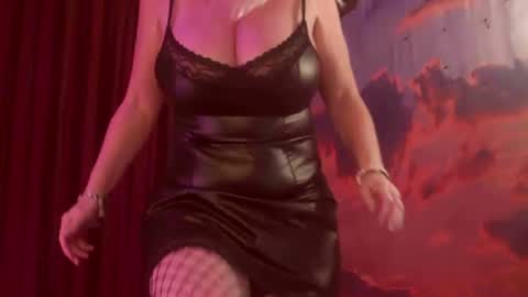 Snapshot of monicutex chatting on January 16, 2:19 am Monika    online show from January 16, 2:19 am