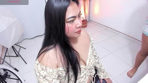 monikk__harrison online show from November 10, 9:59 am