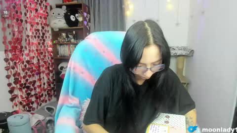 MOON  online show from April 12, 3:31 am