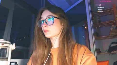 Dana online show from April 20, 6:55 pm