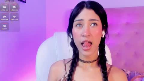 Ivy online show from April 9, 5:43 am