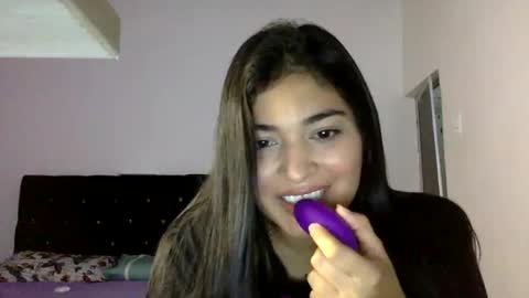 moonvan online show from November 16, 3:19 am