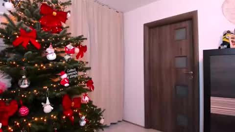 Carina online show from December 20, 5:44 am