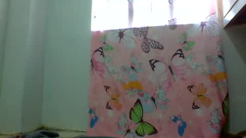 morena_girl31 online show from May 18, 6:30 am