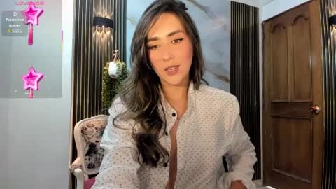 Moriah online show from April 6, 7:26 pm