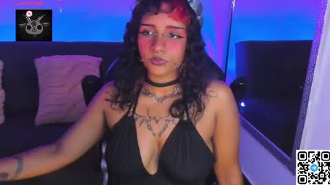 morticia_420 online show from August 5, 9:32 pm
