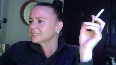 mrs_bunny_swing online show from April 13, 1:45 pm