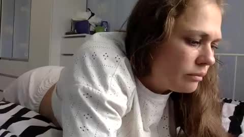 Kiti or Katia online show from August 3, 6:28 am