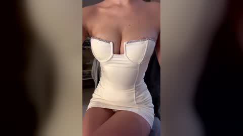 Mary online show from March 2, 9:53 pm