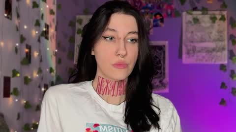 Dita online show from March 2, 7:48 am