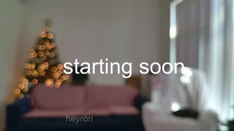 R o r i  SnapChat heyroriv2 wednesday - sunday Noon oclock mountain - 5pm mountain online show from July 31, 5:47 pm
