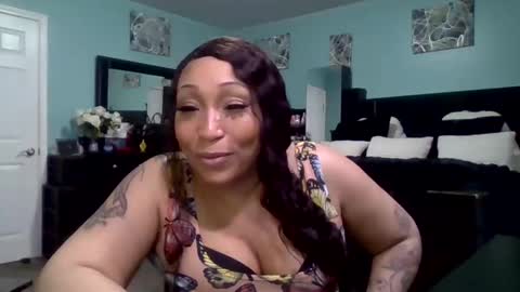 Queen Baddie online show from February 7, 5:31 am