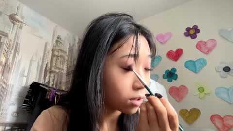 Mia online show from April 2, 10:29 pm