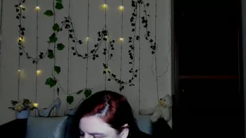 Jeneva online show from February 14, 7:05 pm