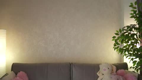 Polly online show from March 17, 1:26 pm