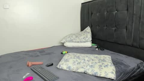 myah_love online show from May 13, 4:40 am