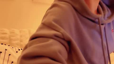 Mya-be Yours P online show from February 11, 6:09 pm