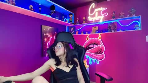 Milly Cute online show from March 11, 5:11 am