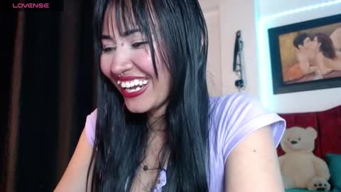 Snapshot of myomi_nix chatting on January 31, 3:20 am myomi online show from January 31, 3:20 am