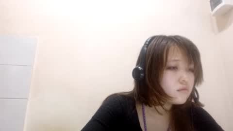 Chloe online show from October 22, 4:01 pm